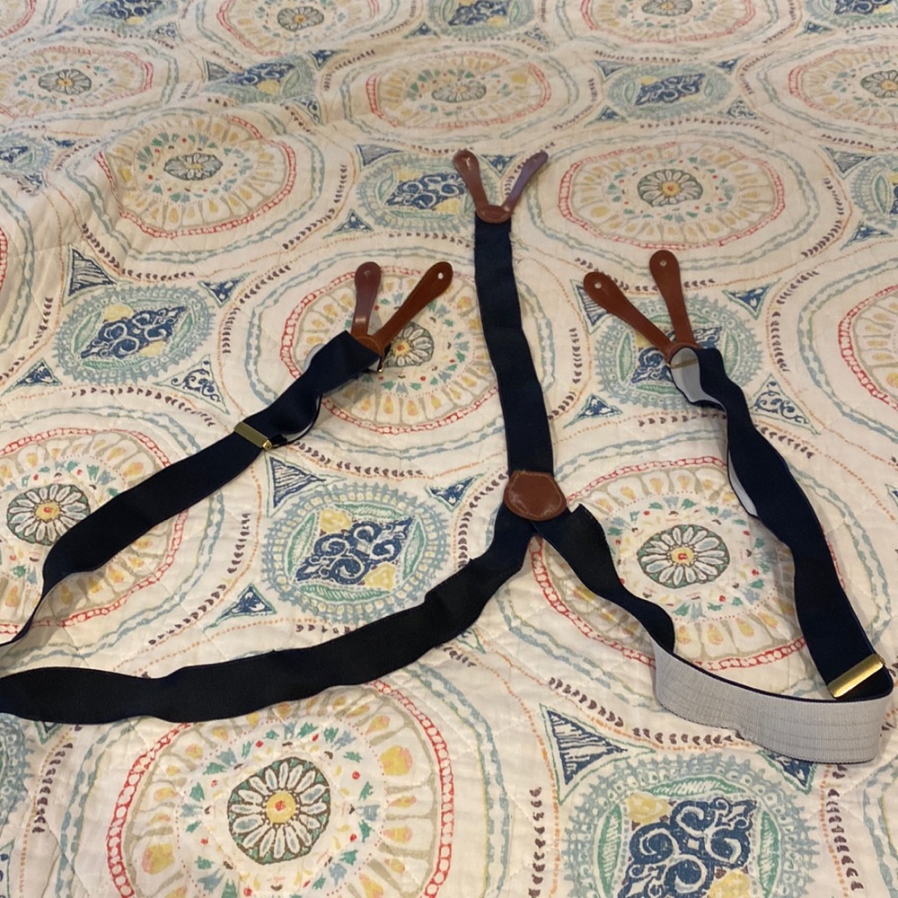 Suspenders